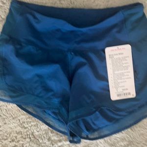 Lululemon mind over miles shorts